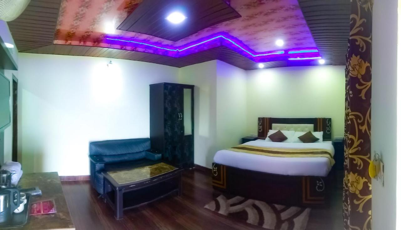 Hotel Himdhara, Dalhousie Bagian luar foto
