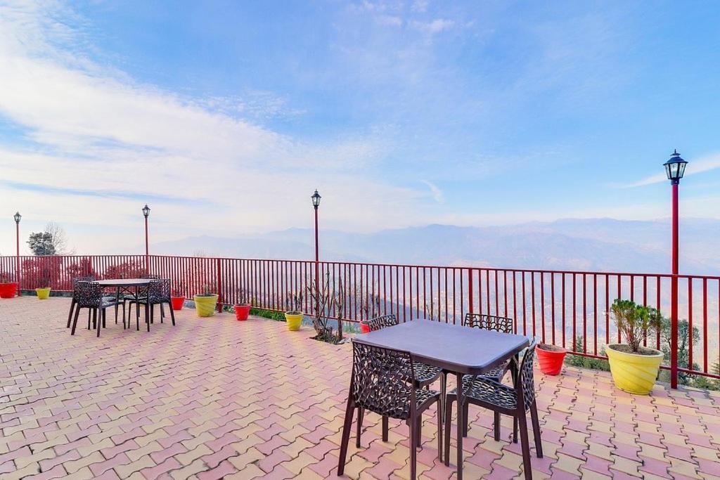 Hotel Himdhara, Dalhousie Bagian luar foto